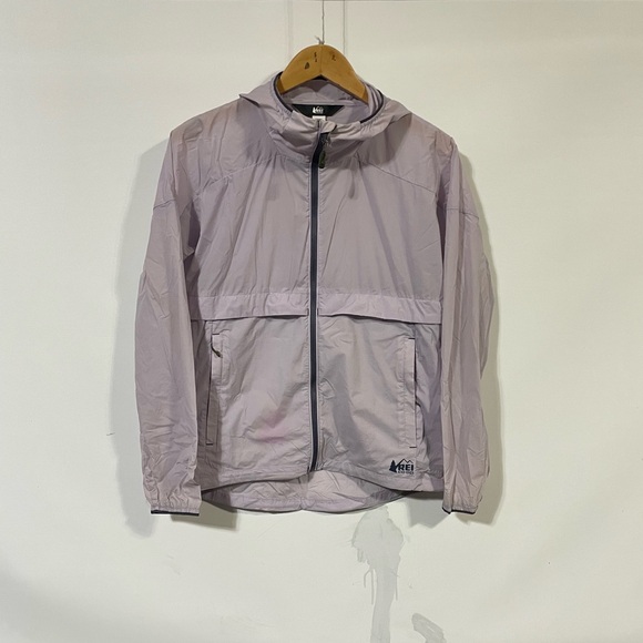 REI Jackets & Blazers - Rei co-op athletic lightweight jacket